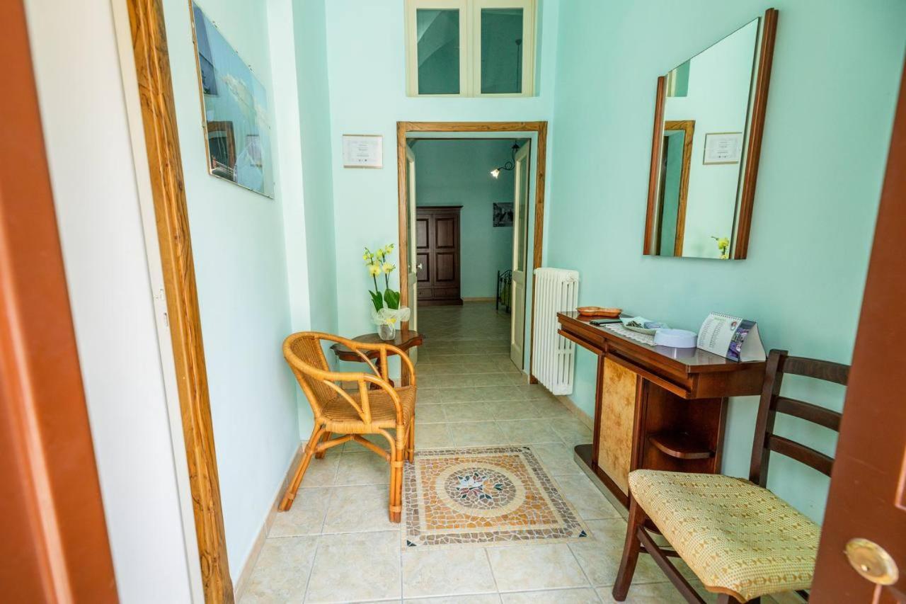 شقة Casa Orchidea تريكاس المظهر الخارجي الصورة